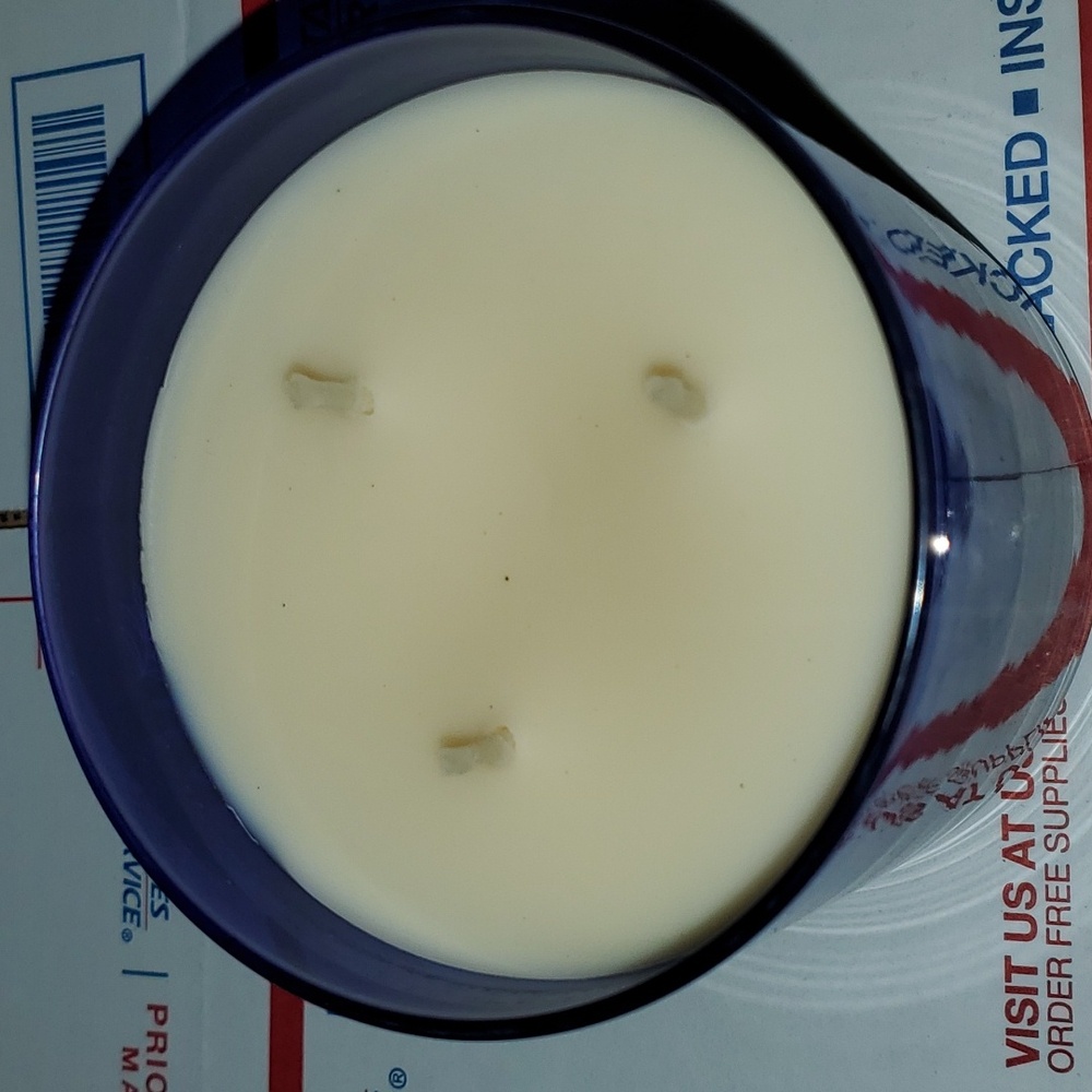 2 X Bath & Body Works Happy Hanukkah 3-Wick Candle BBW - Picture 5 of 7